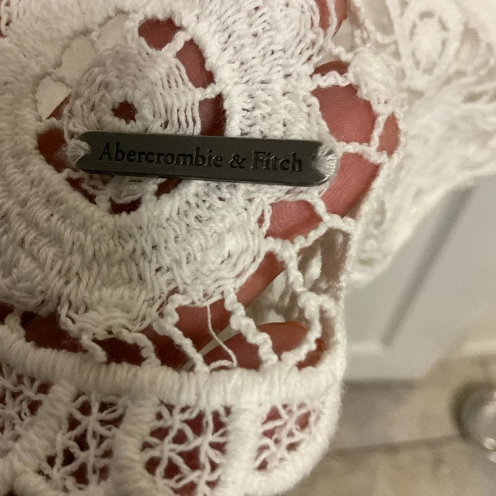Abercrombie & Fitch White Crochet Lace Top